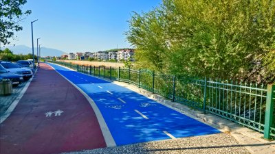 Stadtzentrum Seydikemer: Alltagsleben und Momente Foto 10