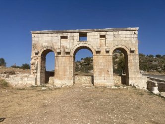 Seydikemer Yakınları: Patara Antik Kenti ve Plajı