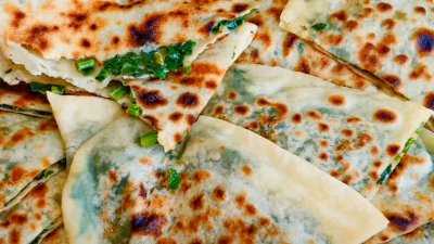 Otlu Peynirli Geleneksel Seydikemer Gözlemesi